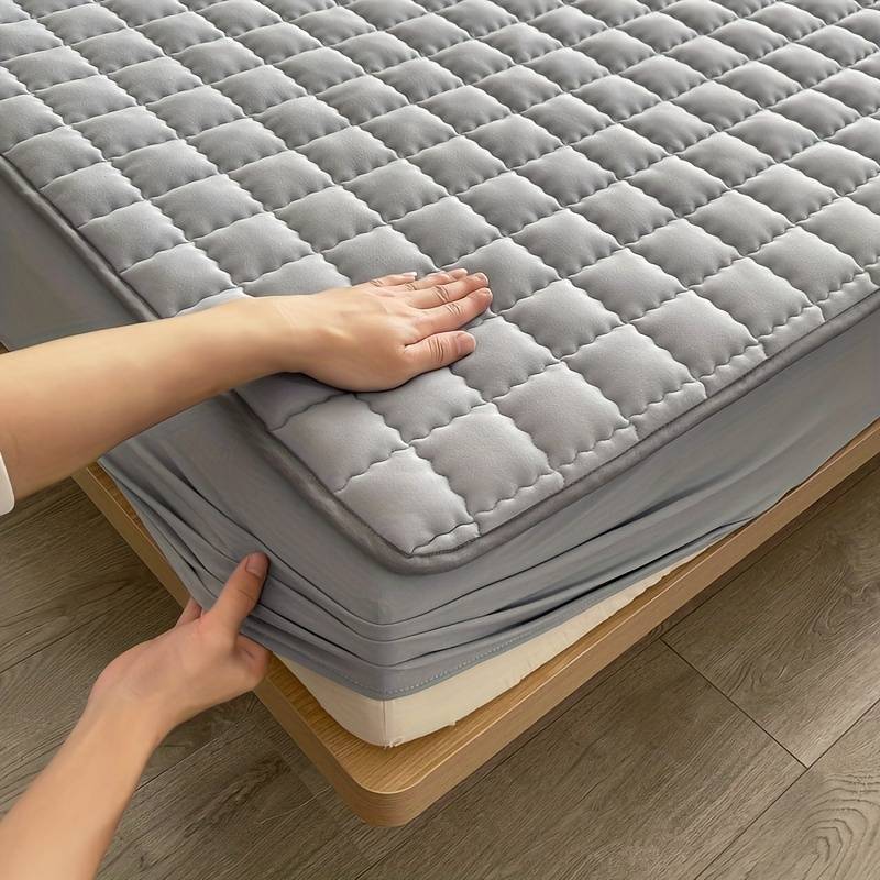 SleepAura Pad – Luxury Soft Breathable Hygienic Mattress Protector