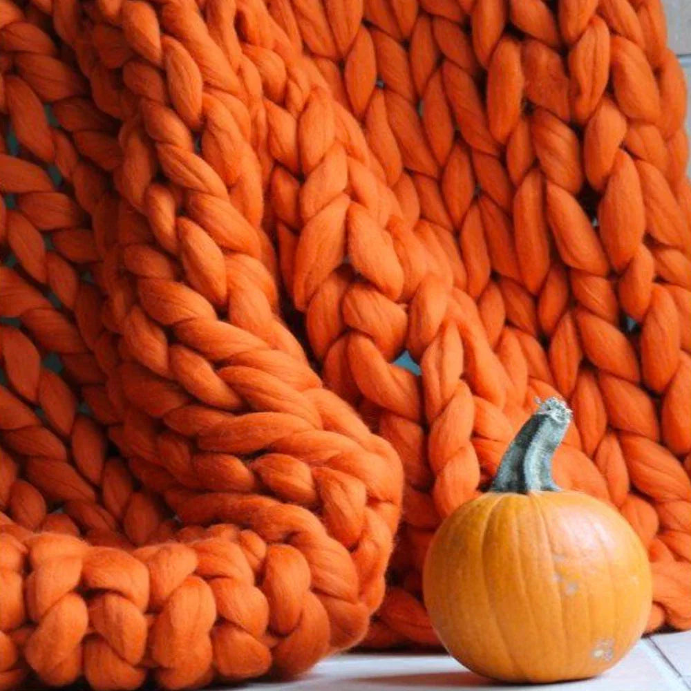 CozyLoop XL – DIY Chunky XL Yarn | Extra Thick, Soft & Perfect for Blankets and Cushions