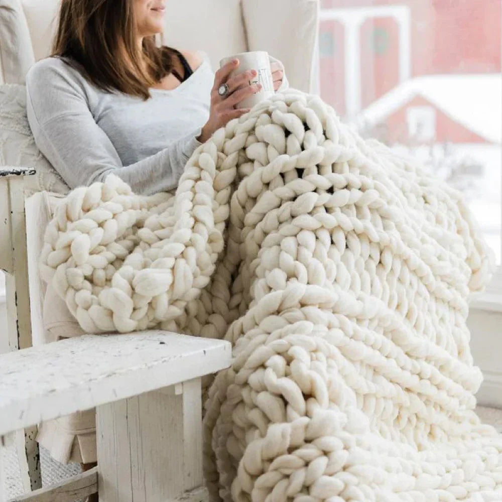 CozyLoop XL – DIY Chunky XL Yarn | Extra Thick, Soft & Perfect for Blankets and Cushions