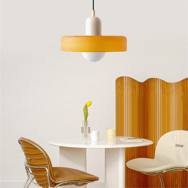 Bauhaus Pendelleuchte Aus Farbigem Glas
