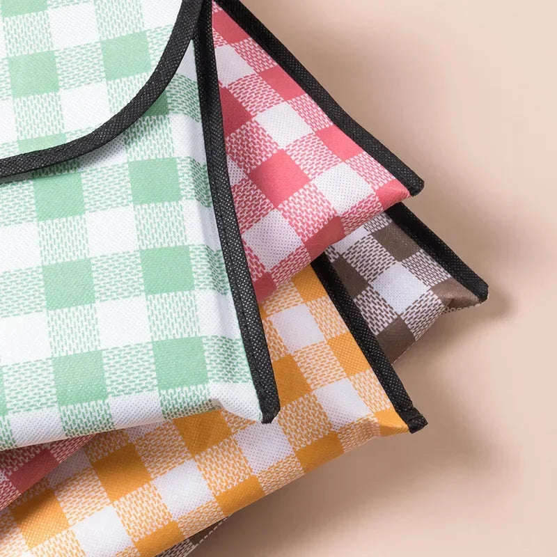 200x200cm Portable Camping Mat with Carry Bag – Waterproof Thickened Washable Picnic Blanket for Beach, Hiking, Travel & Outdoor Use