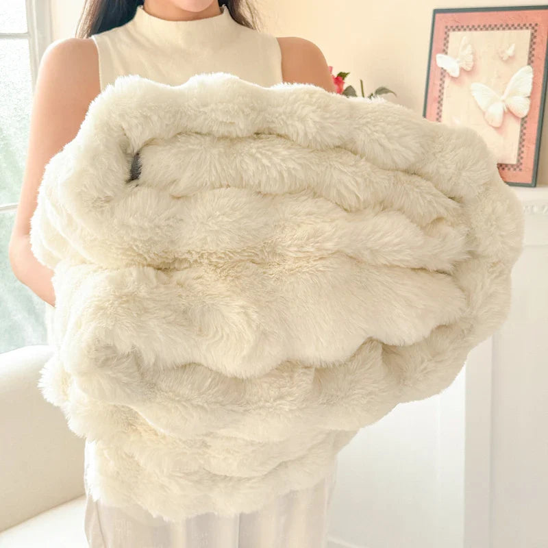 VelvetNest Throw Blanket | Double-Layer & Extra Thick | Soft Rabbit Fur Imitation | Versatile & Easy Care