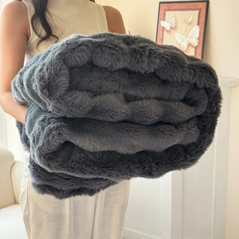 VelvetNest Throw Blanket | Double-Layer & Extra Thick | Soft Rabbit Fur Imitation | Versatile & Easy Care