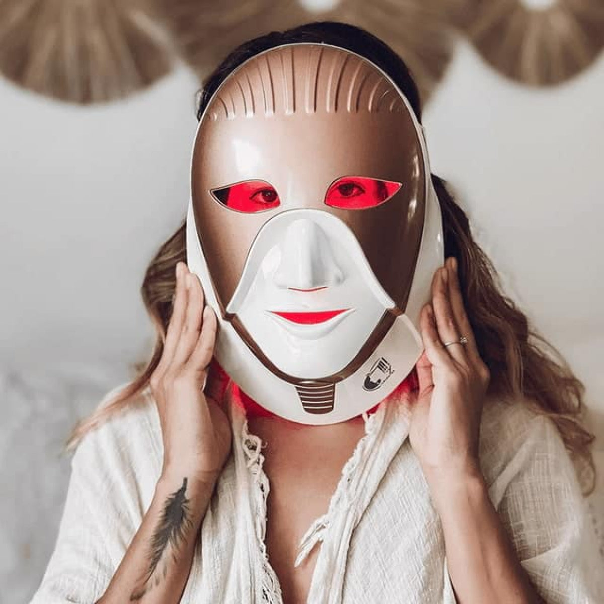 LumiAura LED Glow Mask – Advanced Light Therapy Beauty Device for Radiant Skin