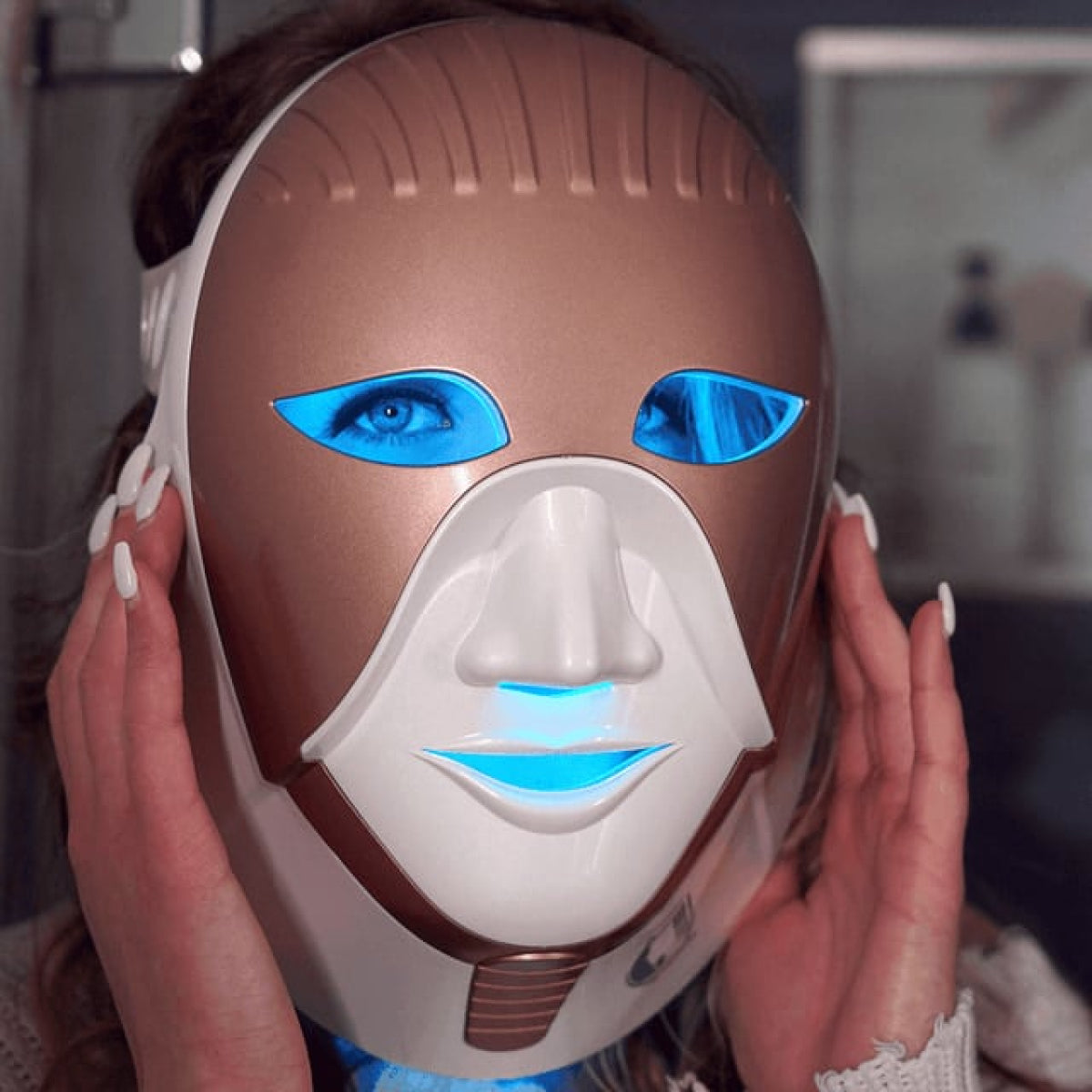 LumiAura LED Glow Mask – Advanced Light Therapy Beauty Device for Radiant Skin