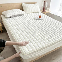 SleepAura Pad – Luxury Soft Breathable Hygienic Mattress Protector